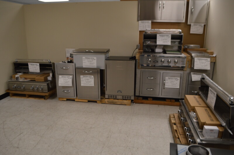 Small Kitchen Appliance Outlet